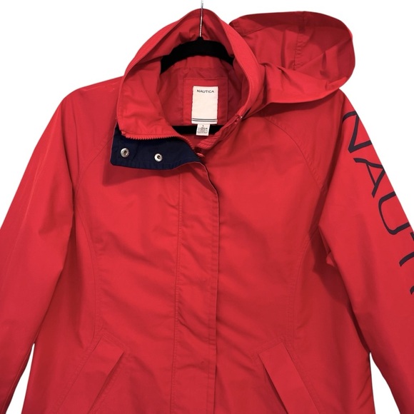 Nautica J Class Red‎ Hooded Windbreaker Jacket Women’s L Logo Sleeve 2010s Y2K - Picture 3 of 15